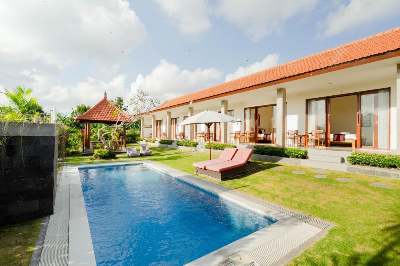 Rara Guesthouse Canggu  Exterior photo