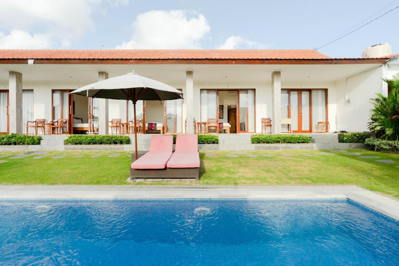 Rara Guesthouse Canggu  Exterior photo