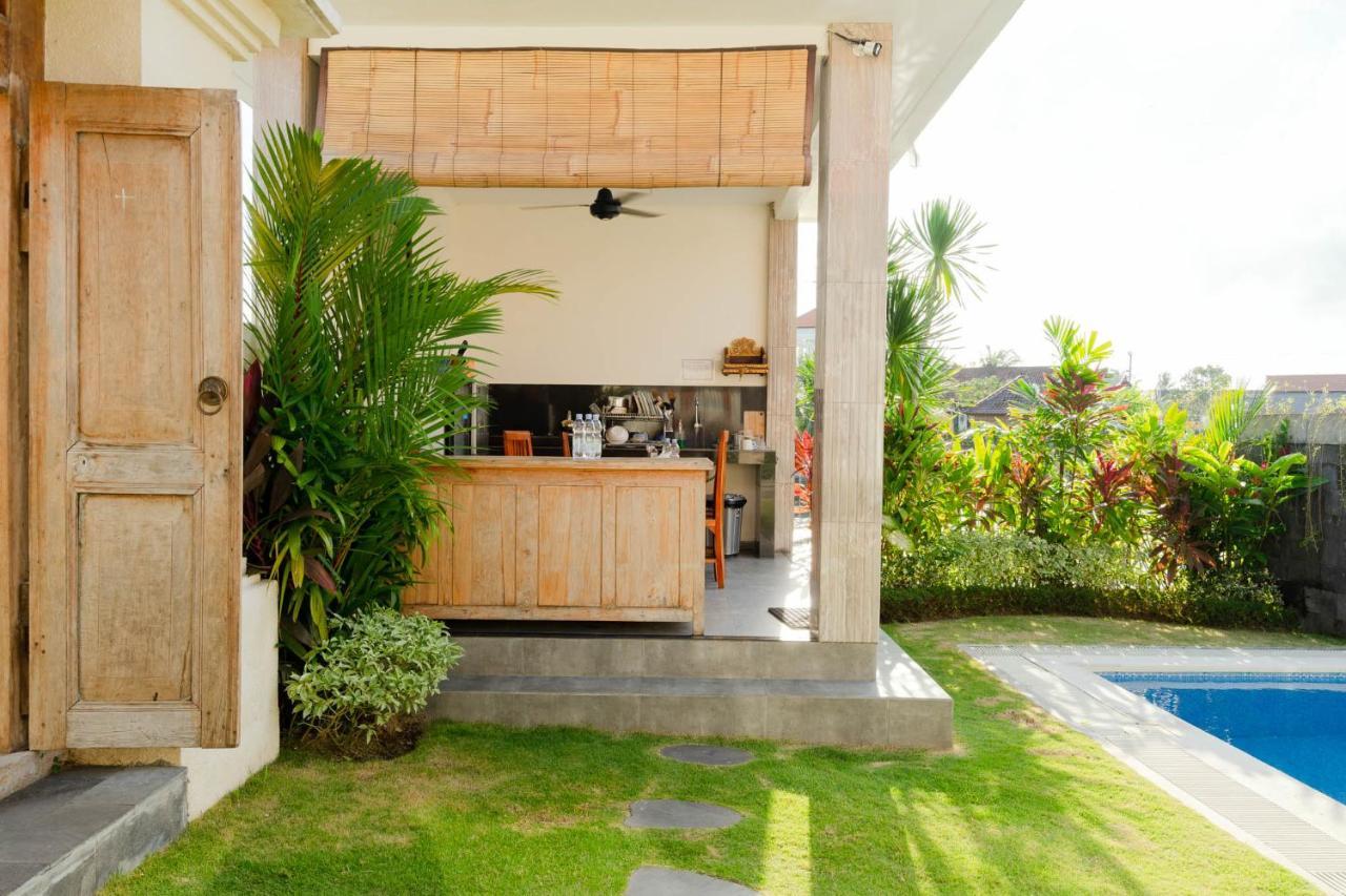 Rara Guesthouse Canggu  Exterior photo